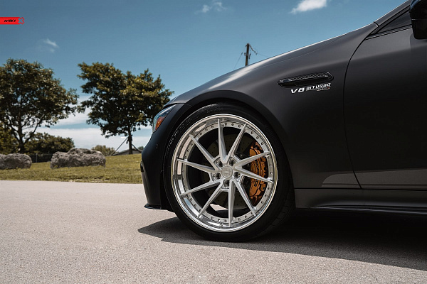 Фото дисков Anrky AN28 Глянцевый лак на Mercedes-Benz AMG GT I