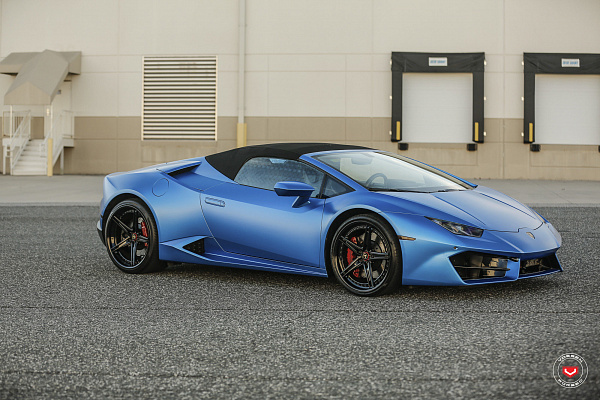 Фото дисков Vossen S17-03 (3-Piece) Черный глянец на Lamborghini Huracan