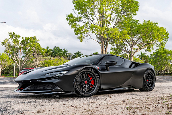 Ferrari SF90 Stradale