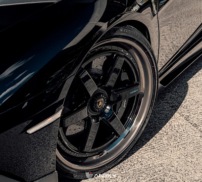 Фото дисков Anrky JDX-316 на Lamborghini Aventador