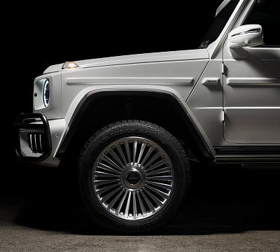 Фото дисков HRE L103M на Mercedes-Benz G-Class III