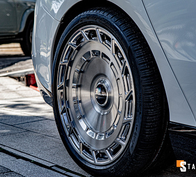 Фото дисков Vossen LC3-11T на Mercedes-Benz EQS