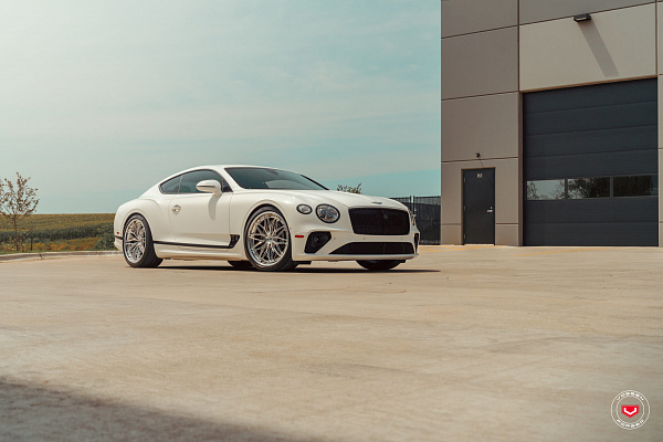 Фото дисков Vossen VPS-4 (3-Piece) Полированный лак на Bentley Continental GT III