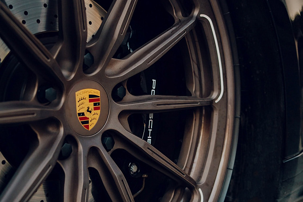 Фото дисков Brixton Forged R11-RS Сатиновая темная бронза на Porsche 911 VIII
