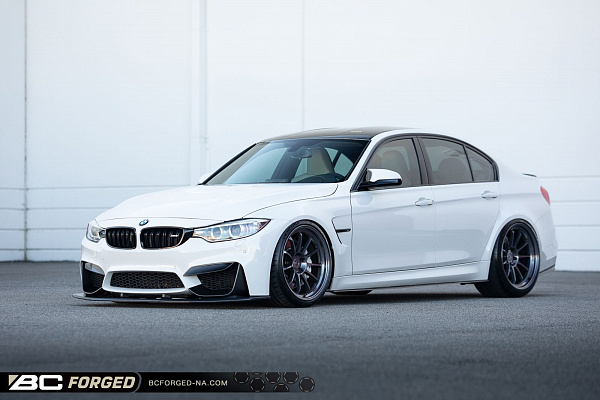 Фото дисков BC Forged TD01 Глянцевый графит на BMW 3/M3 (F3x/F80)