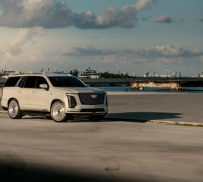 Фото дисков Vossen HF-9 на Cadillac Escalade V