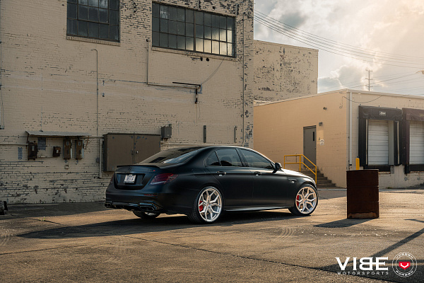 Фото дисков Vossen EVO-3 Глянцевый лак на Mercedes-Benz E-Class (W213, S213, C238)