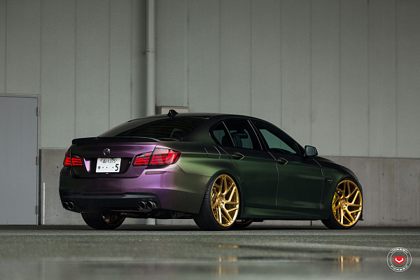 Фото дисков Vossen CG-209T Глянцевое золото на BMW 5/M5 (F10)