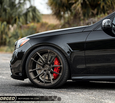 Фото дисков BC Forged EH172 на Mercedes-Benz E-Class (W212, S212, C207)