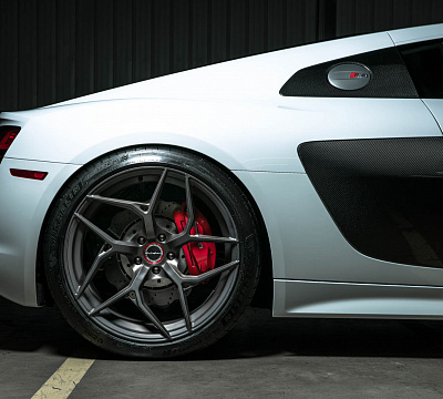 Фото дисков Brixton Forged PF5 на Audi R8 (4S)