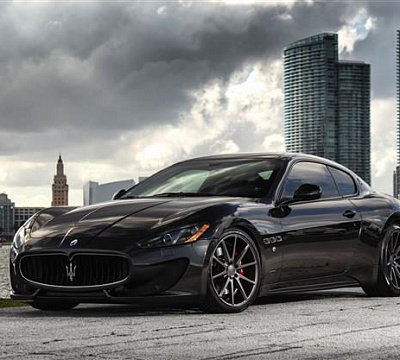Фото дисков Vossen VFS-1 на Maserati GranTurismo I