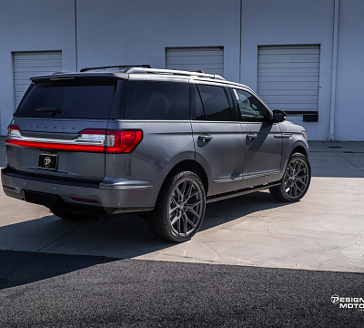 Фото дисков Vossen HF6-4 на Lincoln Navigator IV