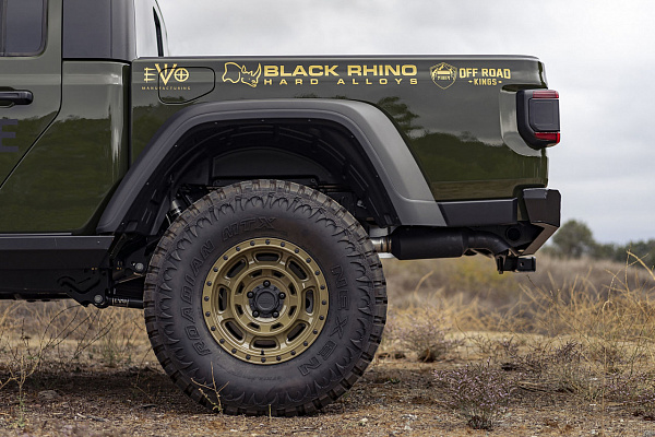 Фото дисков Black Rhino CONVOY  на Jeep Gladiator II (JT)