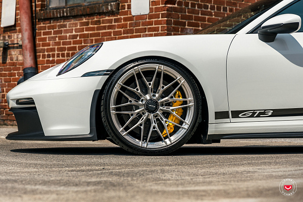 Фото дисков Vossen S21-02 Глянцевый тонированный лак на Porsche 911 VIII