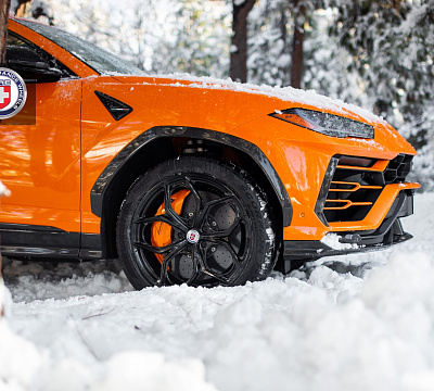 Фото дисков HRE P111SC на Lamborghini Urus