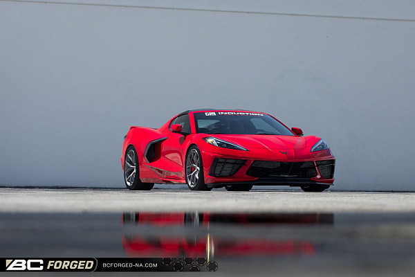 Фото дисков BC Forged RZ21 Глянцевый тонированный лак на Chevrolet Corvette C8