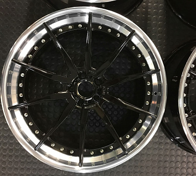 ADV.1 ADV10 Track Spec CS