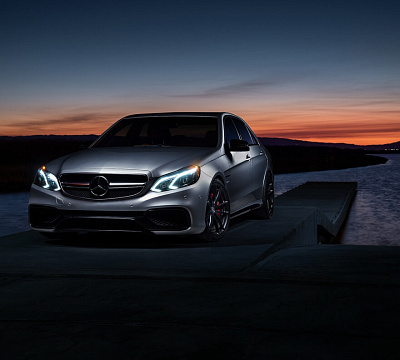 Фото дисков HRE P104 на Mercedes-Benz E-Class (W212, S212, C207)