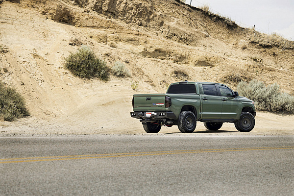 Toyota Tundra II