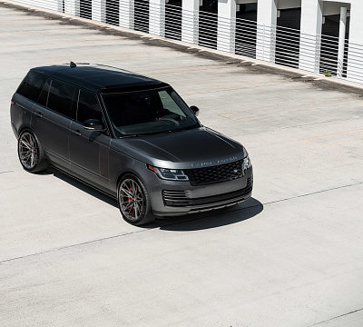 Фото дисков Vossen M-X6 на Land Rover Range Rover IV