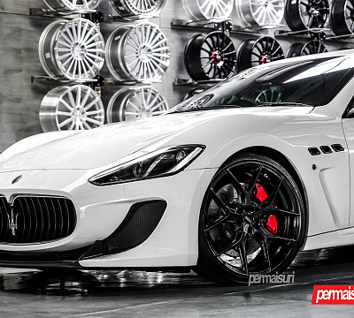 Фото дисков Vossen HF-5 на Maserati GranTurismo I