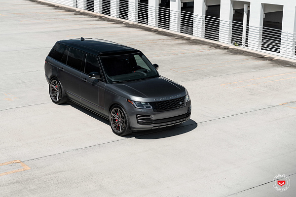Фото дисков Vossen M-X6 Глянцевый темный лак на Land Rover Range Rover IV