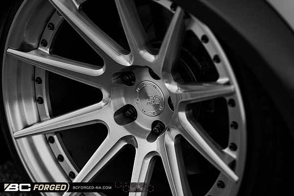 Фото дисков BC Forged HCS04 Глянцевый лак на Audi A/S/RS 4 (B8)