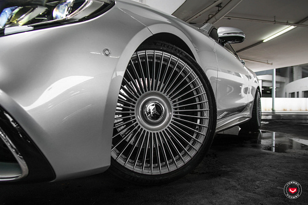 Фото дисков Vossen S17-16 Серебро на Mercedes-Benz S-Class (W222, C217)