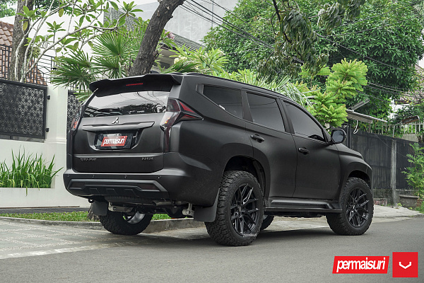 Фото дисков Vossen HF6-4 Черный сатин на Mitsubishi Pajero Sport III
