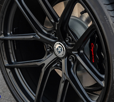 Фото дисков HRE P101SC на Porsche Cayenne III