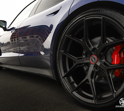 Фото дисков Vossen HF-5 на Porsche Taycan I