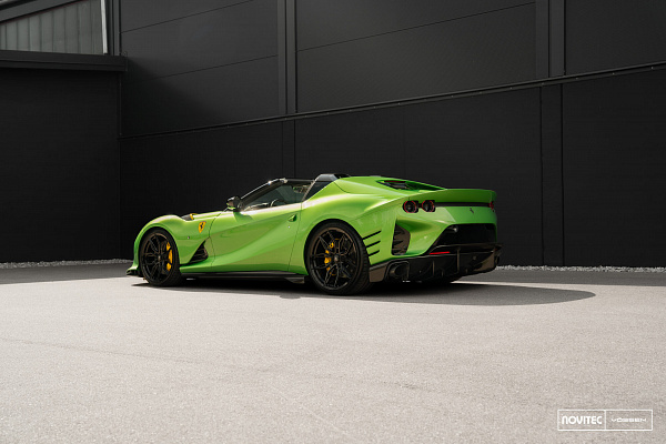 Фото дисков NOVITEC NF11 Черный глянец на Ferrari 812