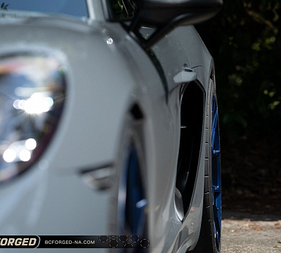 Фото дисков BC Forged ACL51 на Porsche Cayman II