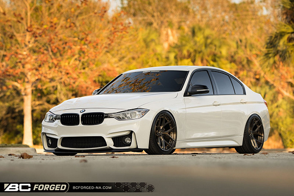 Фото дисков BC Forged HCS21 Глянцевая бронза на BMW 3/M3 (F3x/F80)