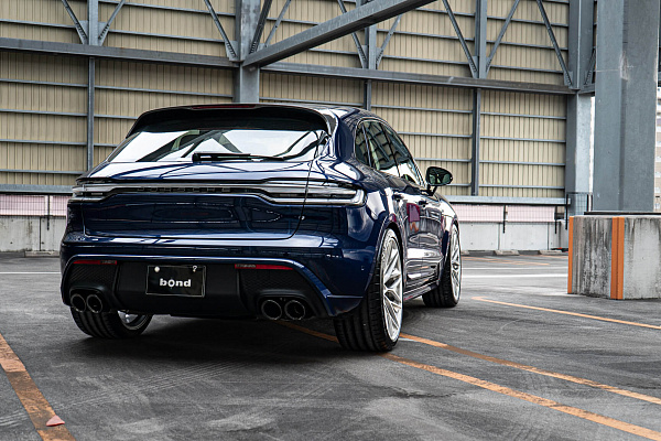 Фото дисков HRE P200 Глянцевый лак на Porsche Macan I