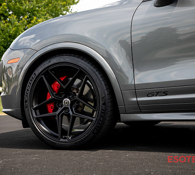 Фото дисков HRE FF11 на Porsche Cayenne II