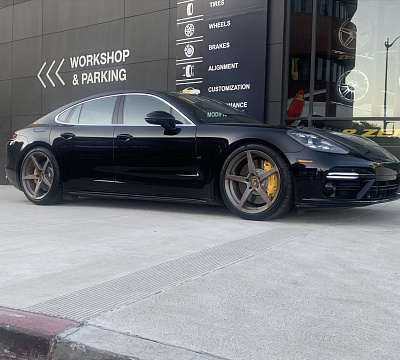 Фото дисков CEC C884 на Porsche Panamera II