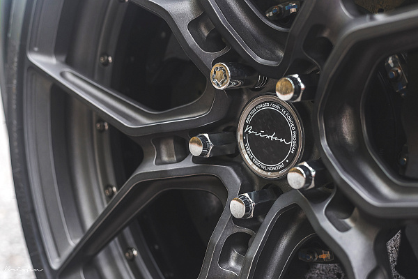 Aston Martin Vantage 3