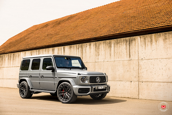 Фото дисков Vossen LC3-03T Сатиновый графит на Mercedes-Benz G-Class III