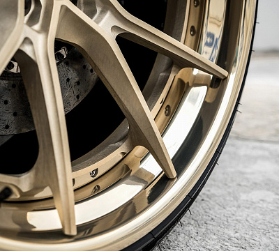 Фото дисков Anrky AN32 на McLaren 570S