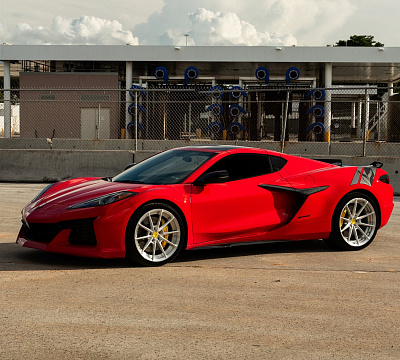 Фото дисков Anrky AN28 на Chevrolet Corvette C8