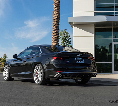 Фото дисков Vossen VFS-10 на Audi A/S/RS 5 (F5)
