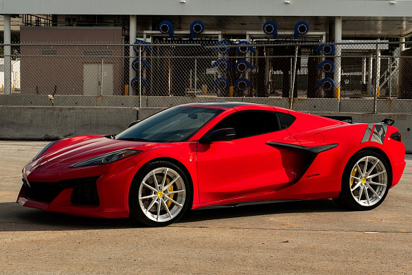 Фото дисков Anrky AN28 Глянцевый лак на Chevrolet Corvette C8