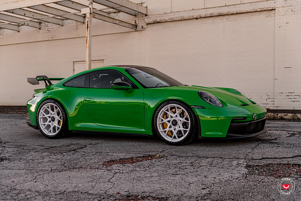 Фото дисков Vossen S21-07 Белый глянец на Porsche 911 VIII