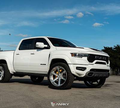 Фото дисков Anrky AN36-S на Ram 1500 V