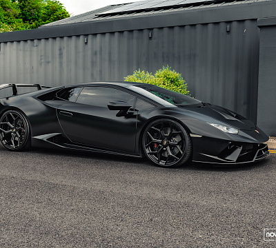 Фото дисков NOVITEC NL4 на Lamborghini Huracan