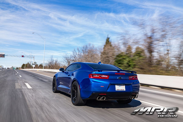 Фото дисков MRR M228 Черный глянец на Chevrolet Camaro VI