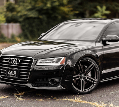 Фото дисков Vossen HF-1 на Audi A/S 8 (D4)