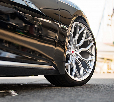 Фото дисков Vossen S17-01 на Lexus LS IV