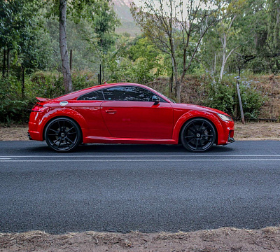 Фото дисков HRE FF04 на Audi TT (8S)